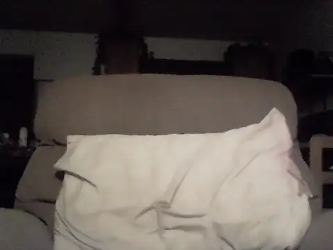 crazyheratic8 webcam