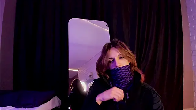 Anjela_Botton webcam