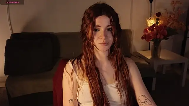 Freckle_Diyana webcam