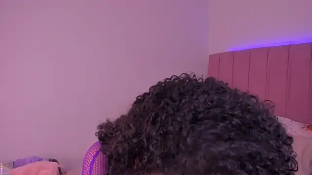 MiaWonderfull webcam