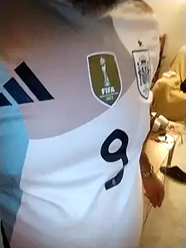 jonas199100 (M young) - Paja