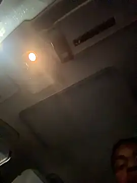 BigZoePapi live webcam from United States on Ufotopia – Live Cams & Video Chat