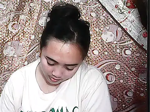 Pinay_Chubby20 webcam