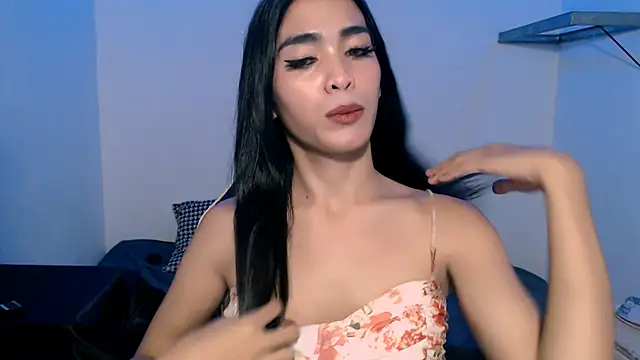 Horsecock_princess webcam