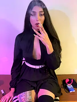 Felicia_smok3