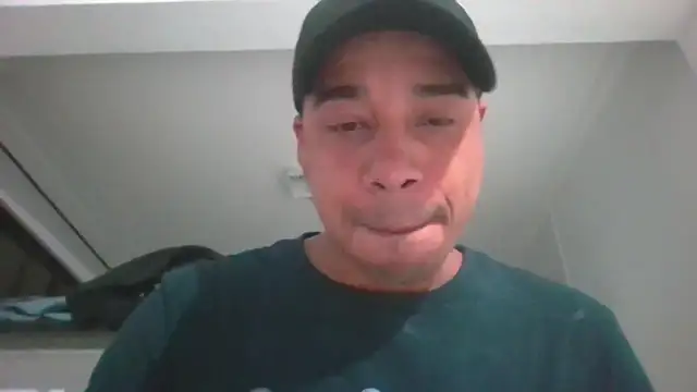 JUNINHOLEKEJR webcam