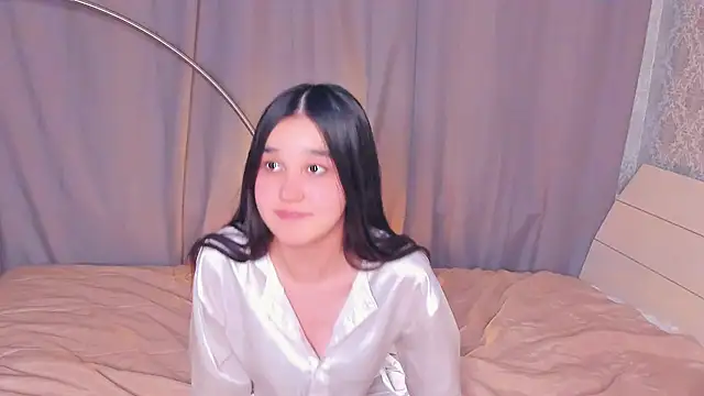 MeliaMelchiori webcam