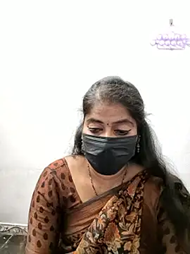 tamil_Sigappu_Roja webcam