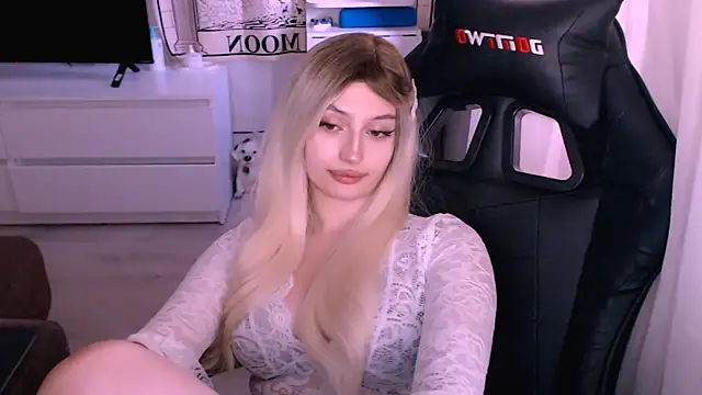 beauty_blonde - Beauty_blonde's free webcam - UK Sex Cams