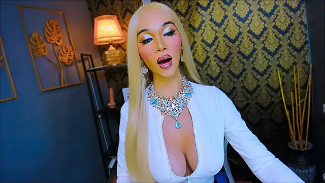 ThaliaWintour webcam