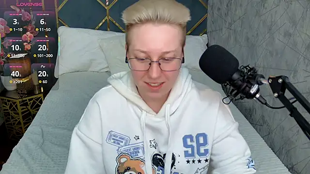 AlexandraGreen webcam