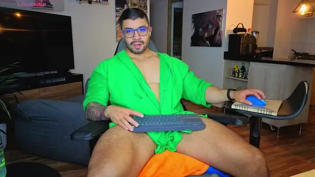 Michael_Diamond webcam