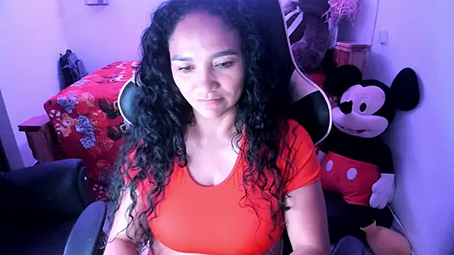 rayza_mature_154 webcam