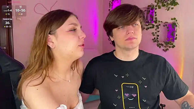 RobertAndLinela webcam