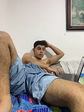 Young_handsome webcam