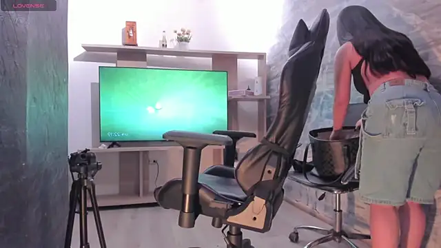 webcam porn LunaBaker-1