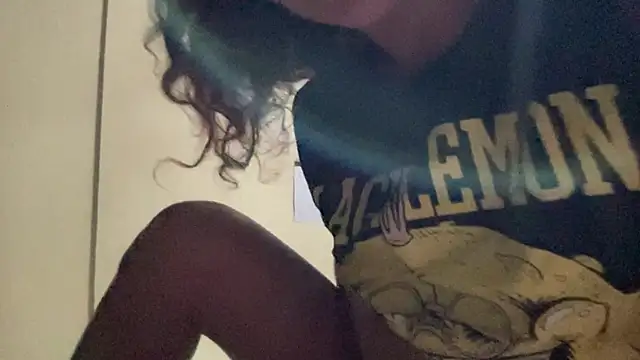 absoluthorrorfield webcam