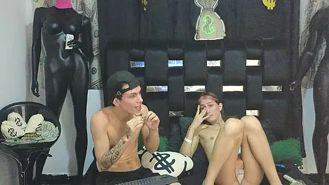 Pride_couple live webcam from Sex Land on Ufotopia – Live Cams & Video Chat