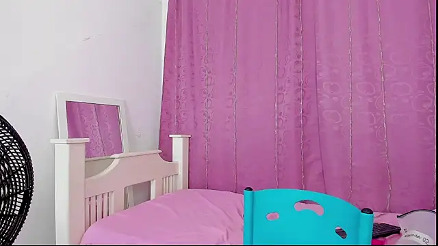 scarlett_jimenez live webcam from Colombia on Ufotopia – Live Cams & Video Chat