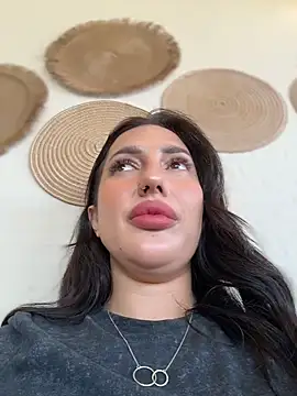 AleksandraRich live webcam from Russia on Ufotopia – Live Cams & Video Chat