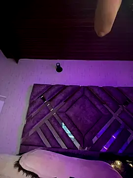 MichelleDiaz_Pink live cam screenshot female from Colombia on LiveWebCameras – Live Webcams & Video Chat