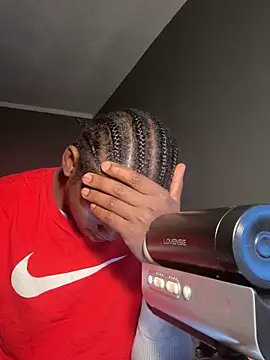 Festivitiesking1 Live Webcam on Stripchat