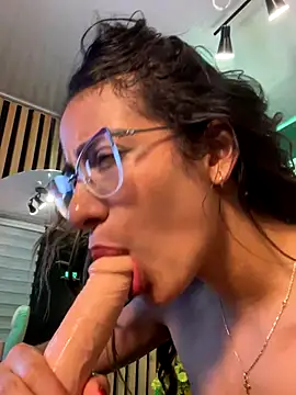 elegant__rouse webcam