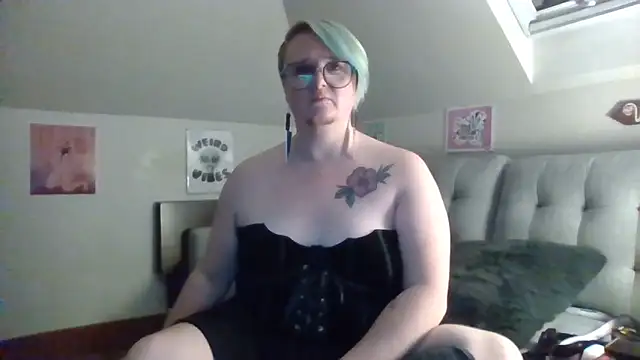 queerlyjaz webcam