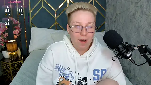 AlexandraGreen webcam