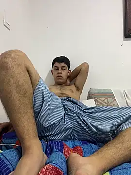 Young_handsome webcam