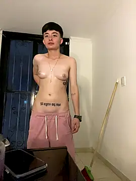 nico_18x webcam