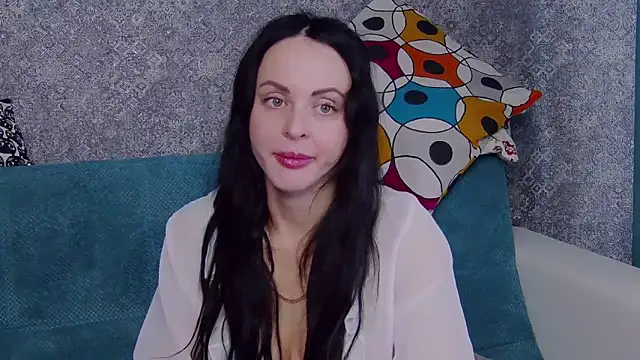 Brilliant_Doll webcam