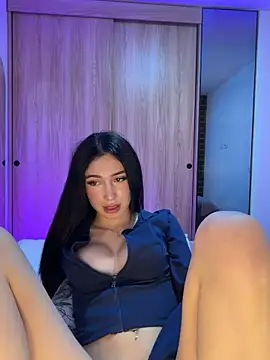 Maddy_Jones webcam