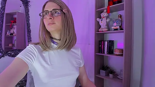 KimberlyJohnsoon webcam