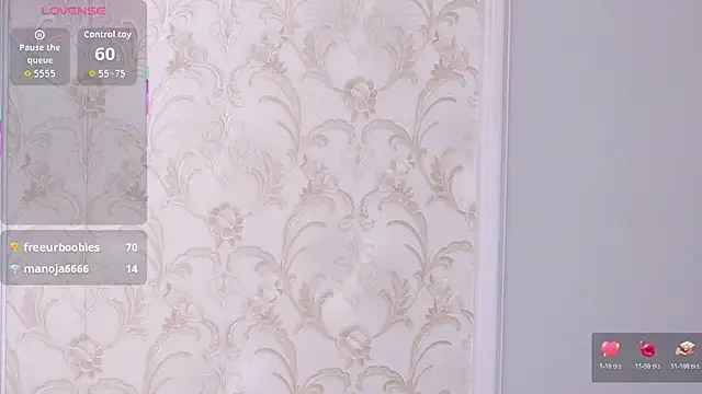 upskirt webcam HeidiLust