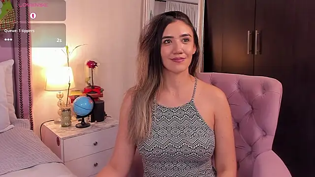 chat on live Natashaleightt