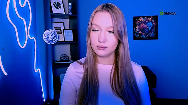 playful_sophie (F teen) - show panties