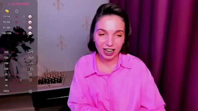 KindHazelHere_ webcam