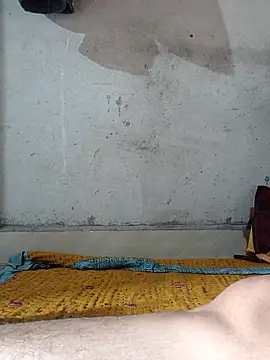 LOVELYKAJALBHABHI webcam