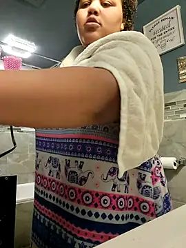 chocolate_bella - Chocolate_bella's free webcam - UK Sex Cams