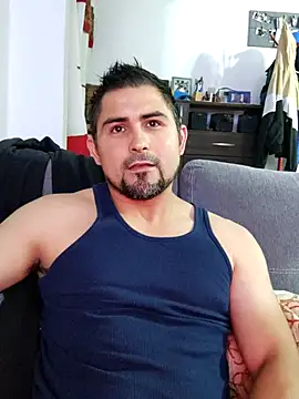 bradd_32 (M young) - HANDJOB CUMSHOT