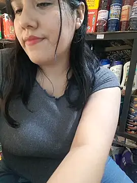 kalani_engel (F young) - Take off my panties, show my wet pussy