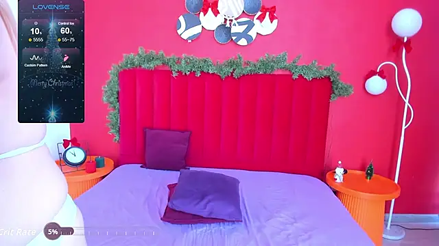 Fluffy_Monica webcam