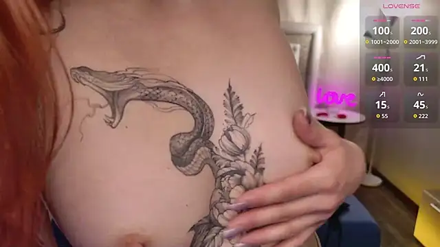 Alice_on_fire webcam