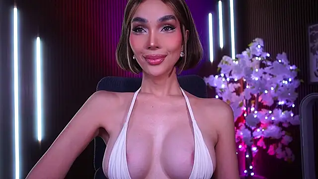 xxforyoureyesonlyxx webcam