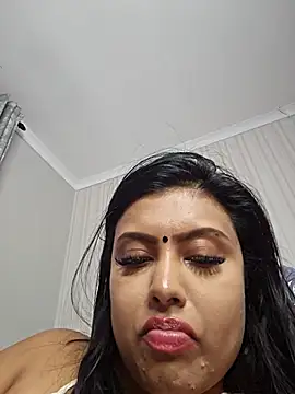 Indian_GlowingMiax from StripChat is Freechat