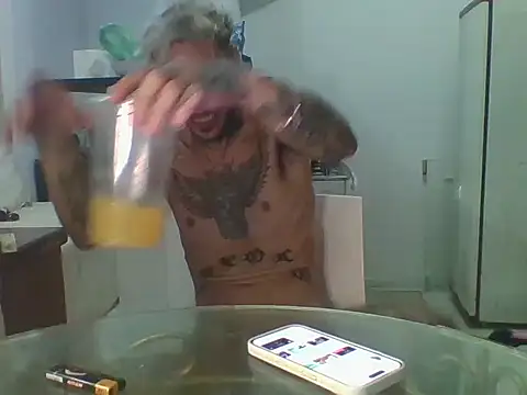 PitbullDiablo1 webcam