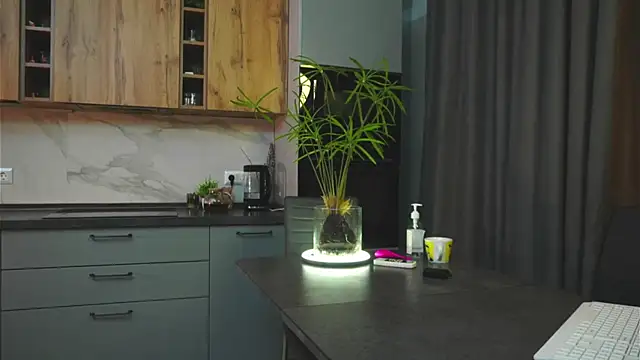 LessyLuiz live cam screenshot female on ThePornGall – Galleries, GIFs & Live Cams