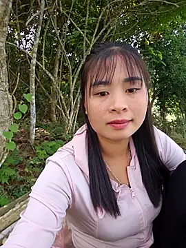 Squirrel-Pear webcam