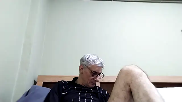 BIGUNCUTHARDCOCK webcam